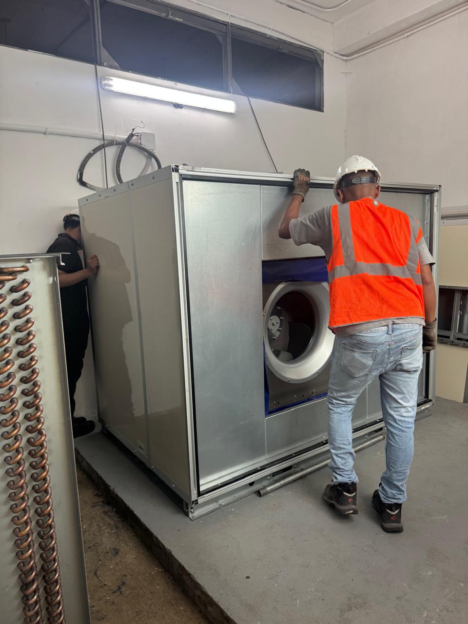 Mantenimiento preventivo de unidad HVAC técnicos certificados IMARTENSA